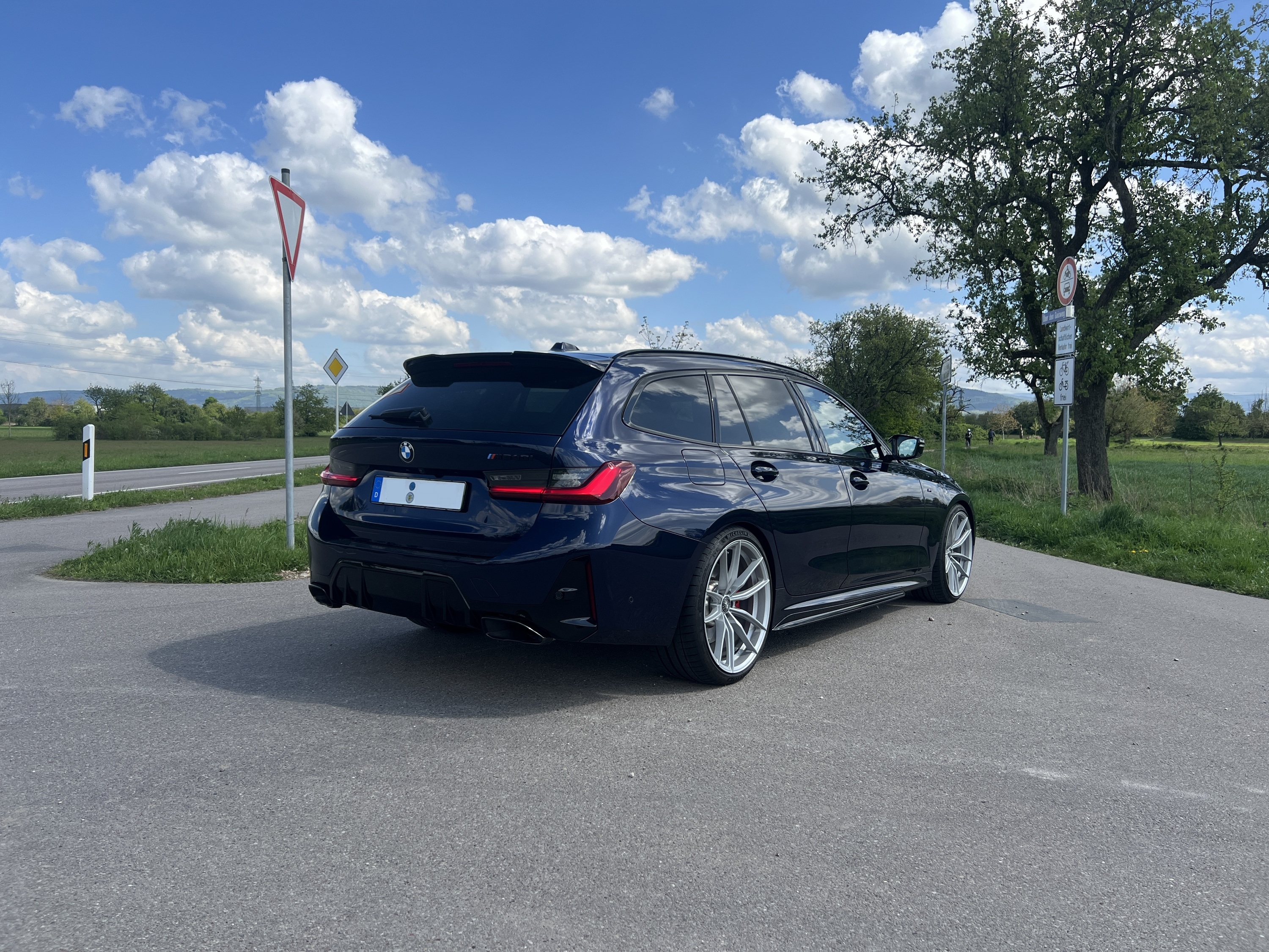 M340i